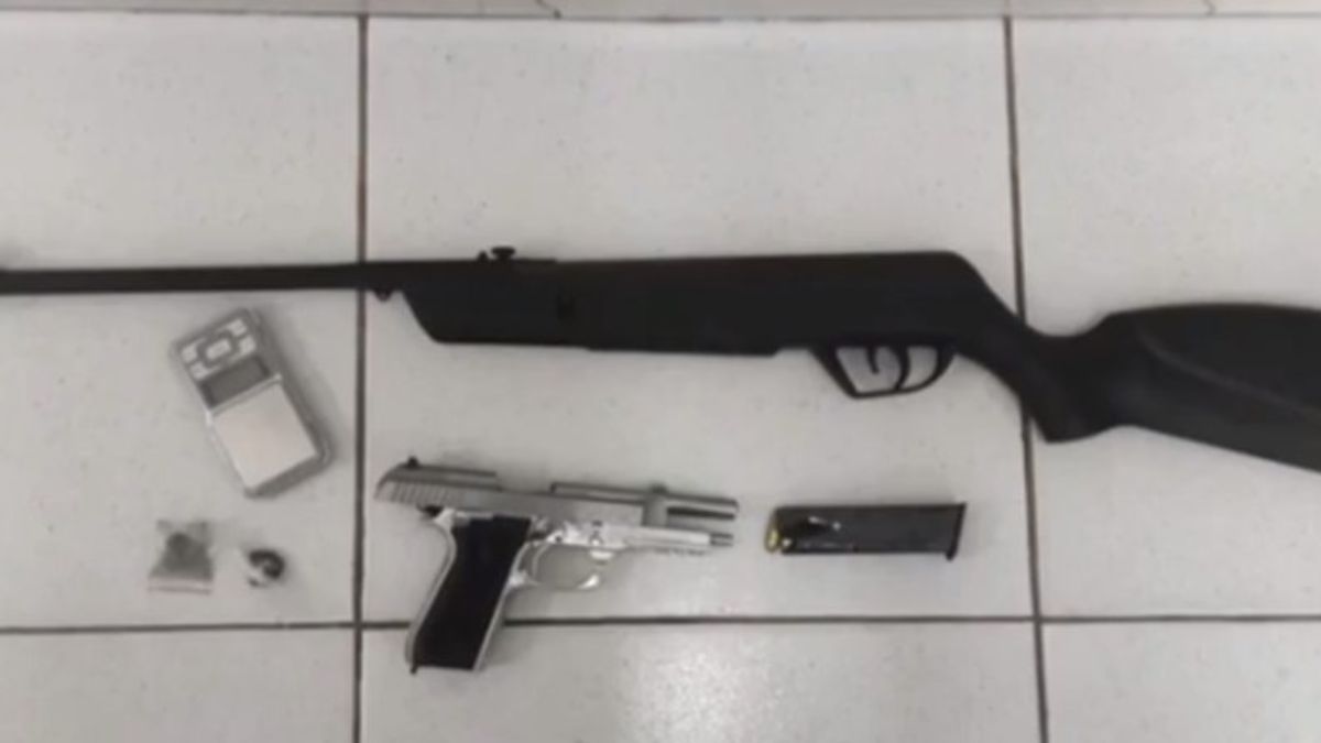 Homem suspeito de 11 homicídios, tráfico de drogas e porte de arma é preso na Bahia 