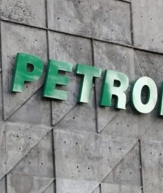 Petrobras decide sobre dividendos e elege novo conselho nesta quinta 