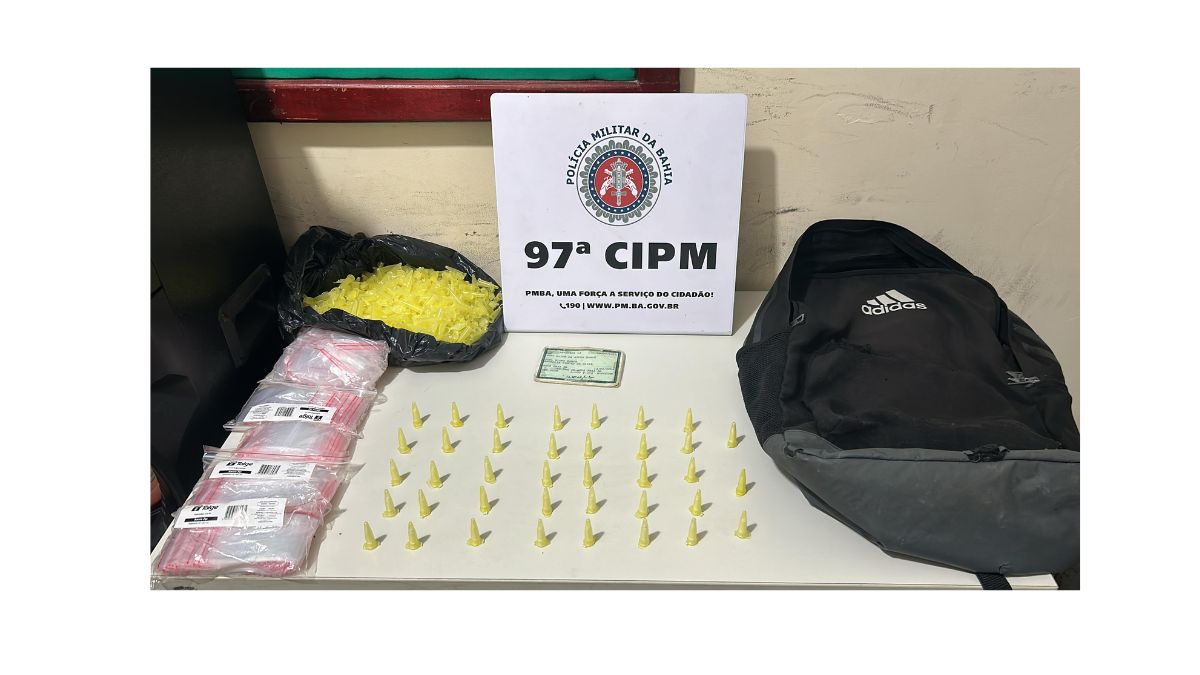 Policiais da 97ª CIPM apreendem cocaína e materiais de embalagens