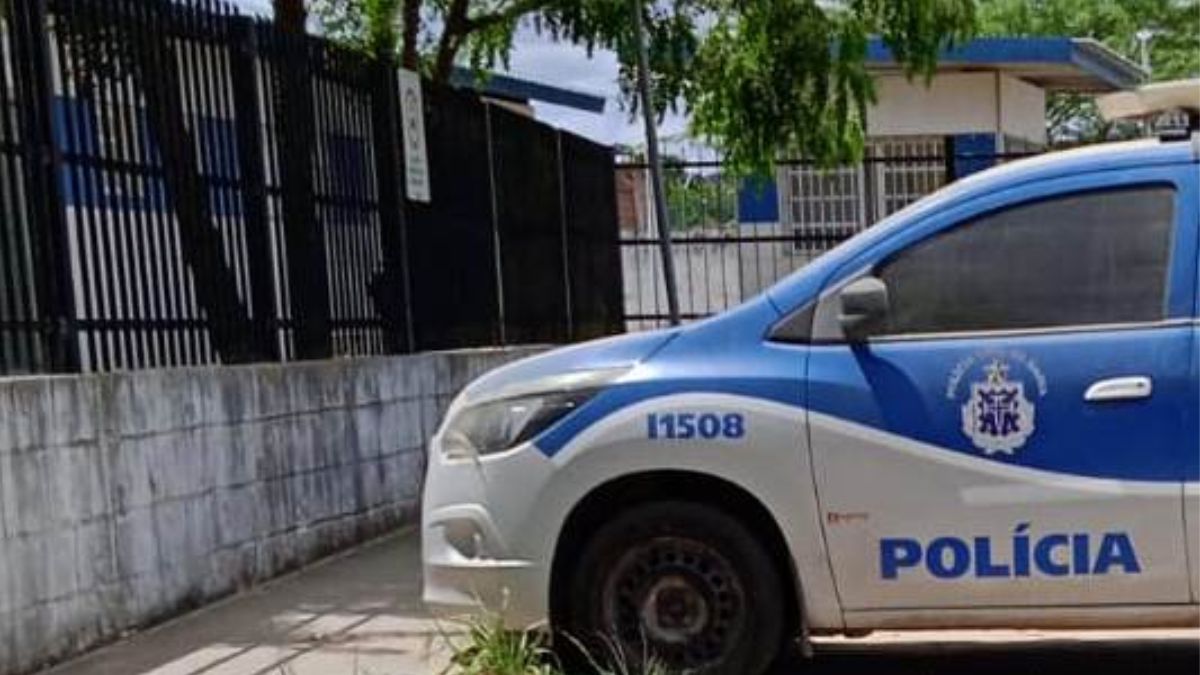 Ex-marido agride mulher, ateia fogo em casa e é preso em Serrinha  