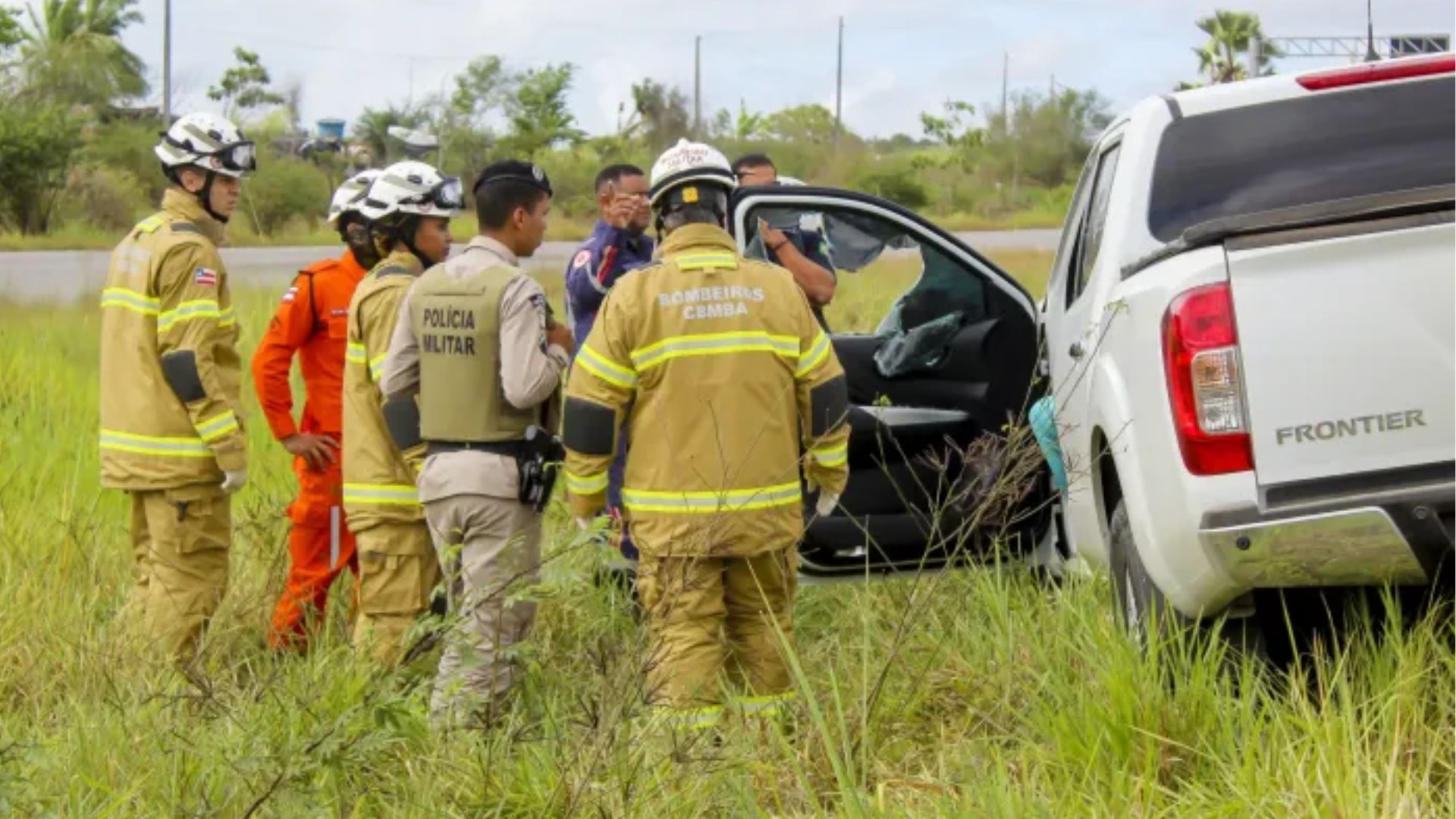 Berimbau: enfermeiro é morto com vários tiros dentro de carro