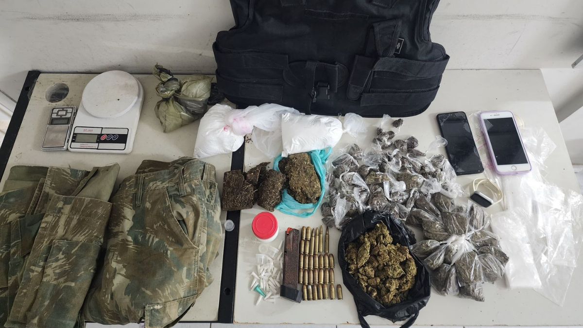 Policia Militar apreende drogas e munições de fuzil em Vera Cruz 