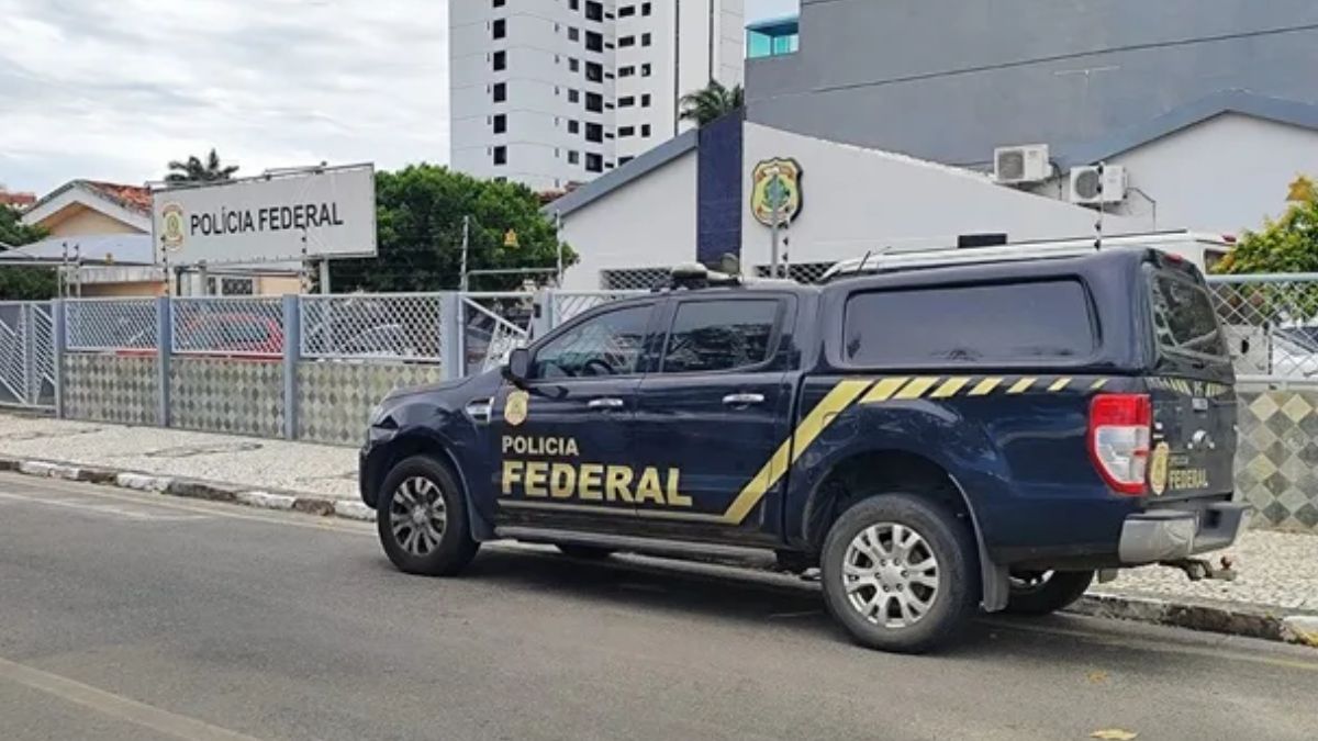 4 pessoas são presas durante operação da Polícia Federal em Feira de Santana 