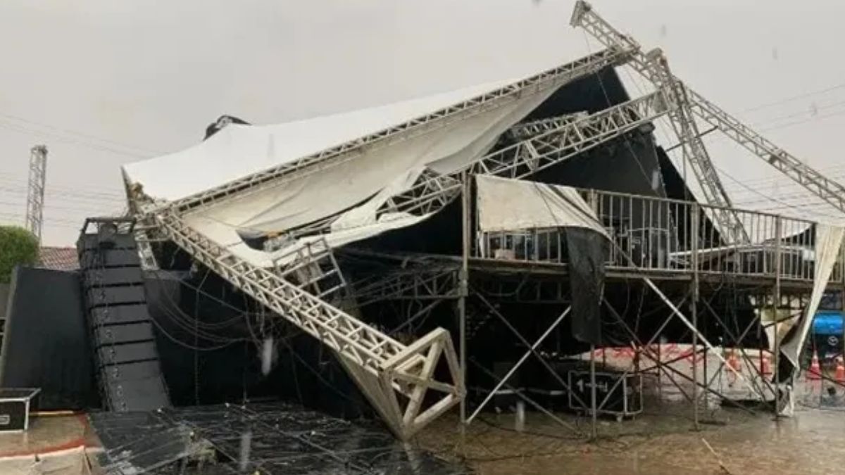 Chuva acompanhada de forte vendaval destrói palco na cidade de Sátiro Dias 