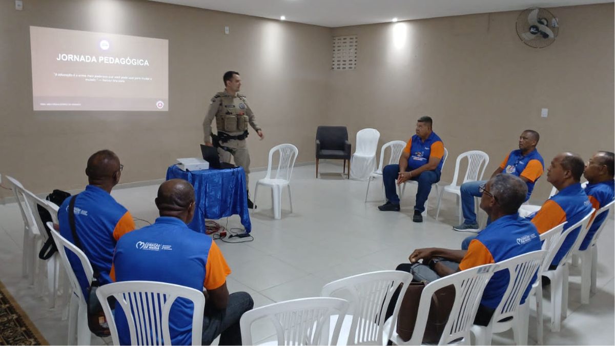 PMBA participa da semana pedagógica em Coração de Maria  