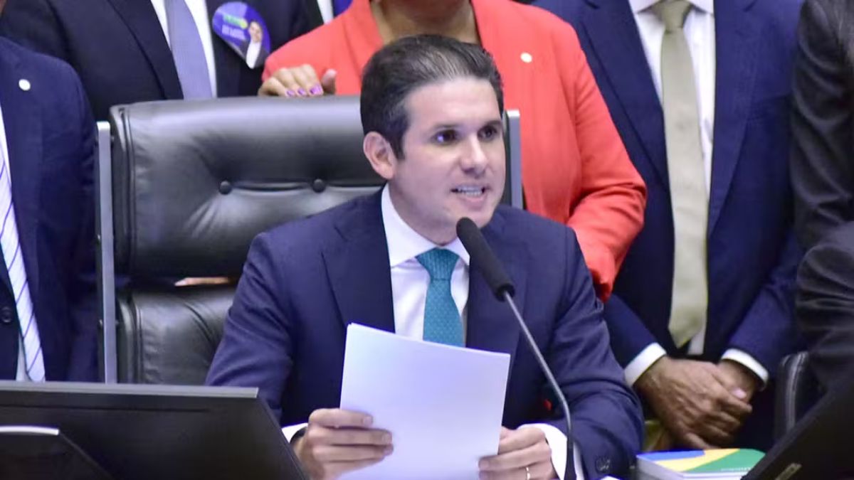 Discurso de Motta manda recado duríssimo aos outros poderes e reafirma papel do Congresso 