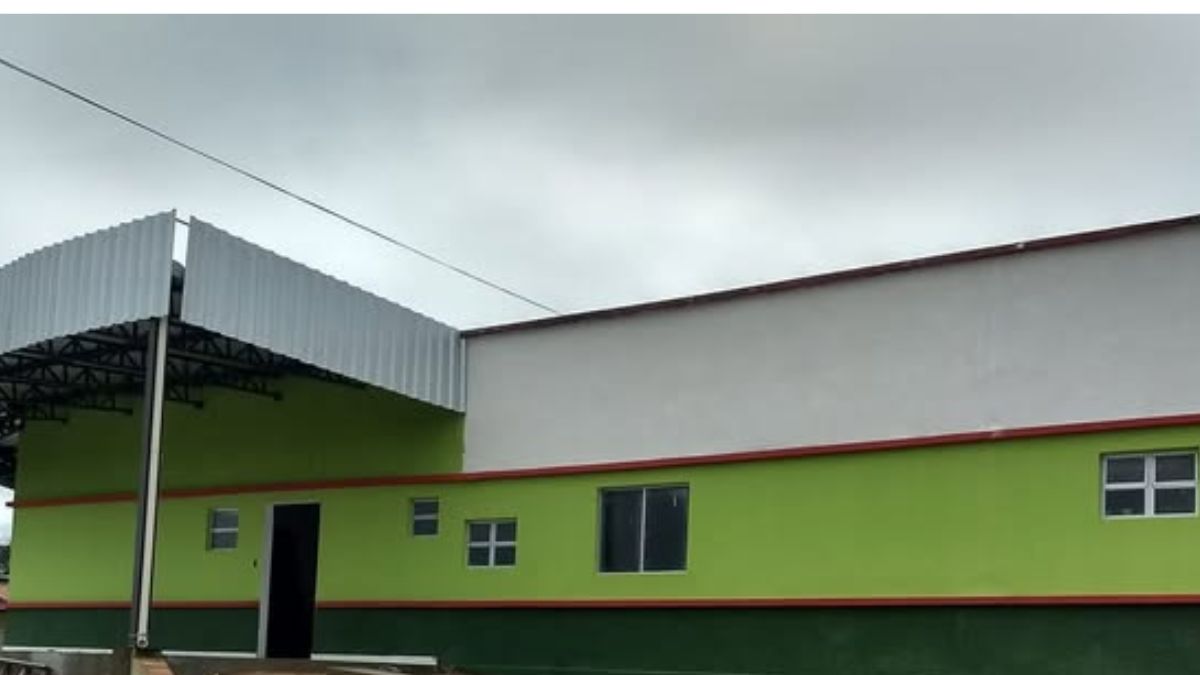 Vítima de capotamento de veículo é atedida em Ouriçangas e transferido para Hospital de Alagoinhas