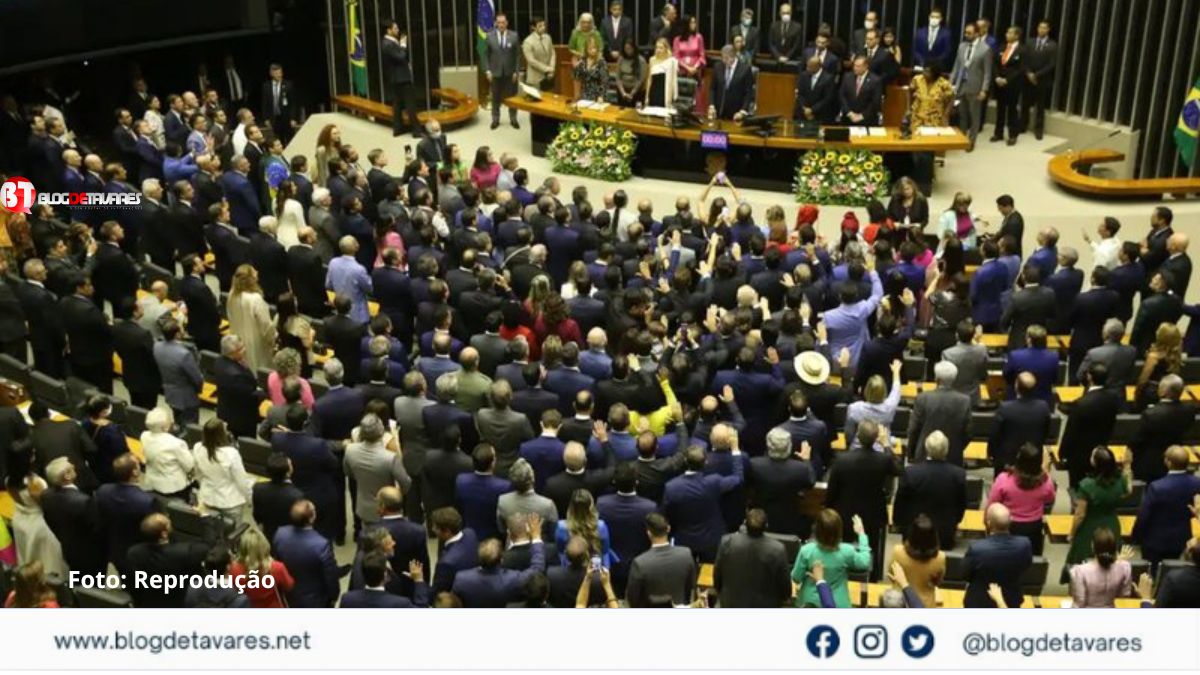 URGENTE: STF toma decisão sobre aumento de deputados federais nas Eleições 2026 