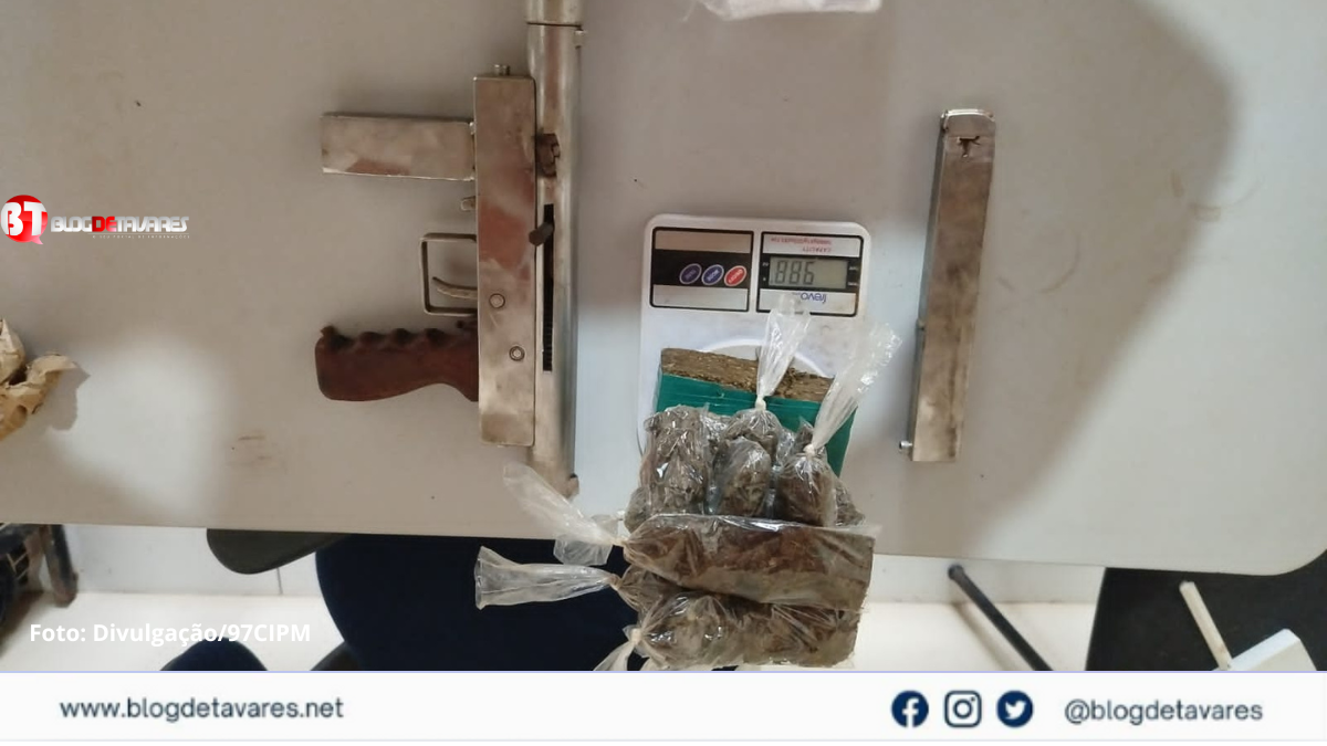 97ª CIPM apreende drogas e submetralhadora; suspeitos conseguiram fugir