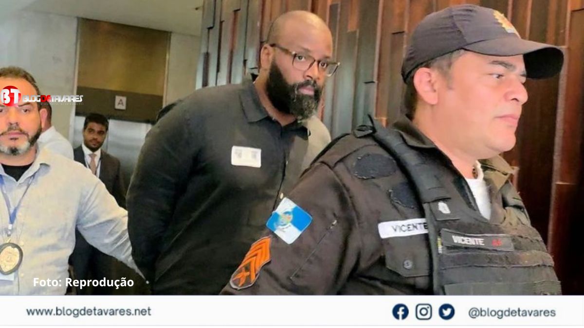 Homem se passa por repórter da Globo e é preso após chantagear deputado 