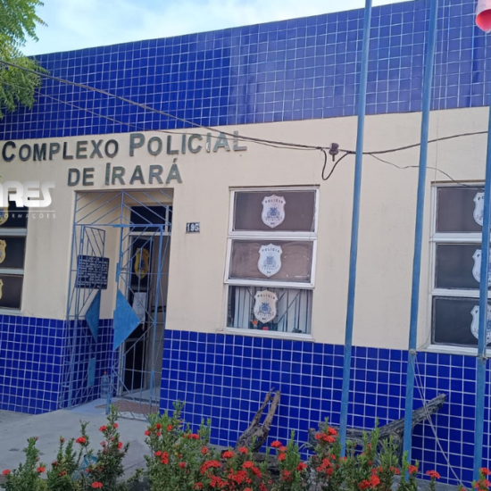 IRAR&Aacute;: homem &eacute; conduzido &agrave; delegacia por amea&ccedil;ar mulher com arma de fogo
