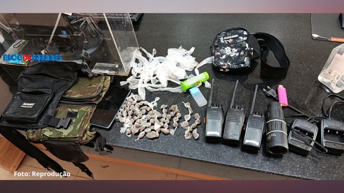 PM apreende drogas e equipamentos do tráfico