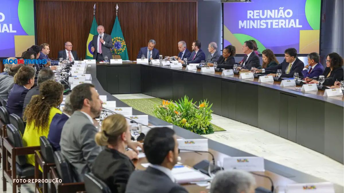  Lula se despede de ministros e confirma Alckmin como vice em chapa 