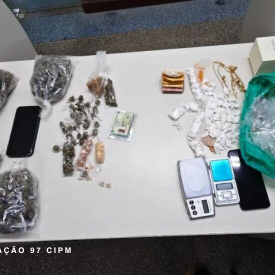 Homens s&atilde;o presos por suspeita de tr&aacute;fico na Ladeira da Pregui&ccedil;a&nbsp;&nbsp;&nbsp;&nbsp;&nbsp;&nbsp;&nbsp;&nbsp;&nbsp;&nbsp;&nbsp;&nbsp;&nbsp;&nbsp;&nbsp;&nbsp;&nbsp;&nbsp;&nbsp;&nbsp;&nbsp;&nbsp;&nbsp;&nbsp;&nbsp;