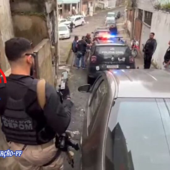 Pol&iacute;cia prende quatro integrantes de grupo que extorquia v&iacute;timas ap&oacute;s encontros marcados por aplicativos em Salvador&nbsp;
