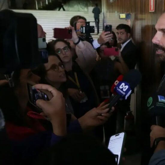 STF condena Eduardo Bolsonaro a inelegibilidade e a 4 anos de pris&atilde;o
