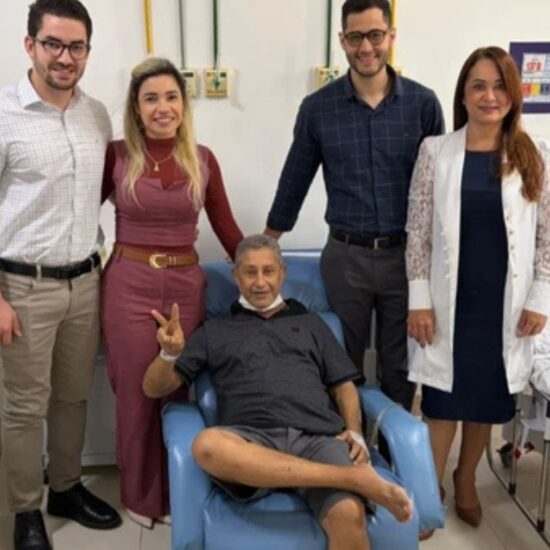 Paciente recebe primeiro transplante duplo de f&iacute;gado e rim feito pelo SUS no interior da Bahia