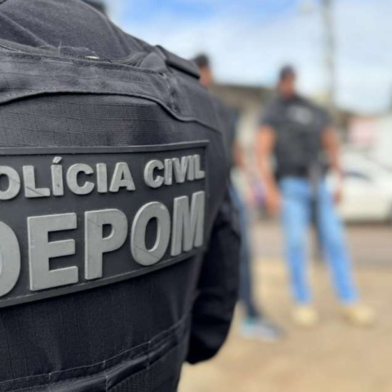 Idoso de 73 anos é preso em flagrante por tráfico de drogas 