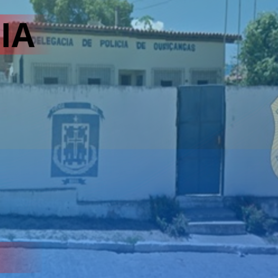 PM prende dois homens com armas, drogas e captura foragido da Justiça em Ouriçangas. 